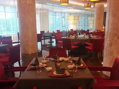 -粤尚腾香居中餐厅(首都机场希尔顿店)