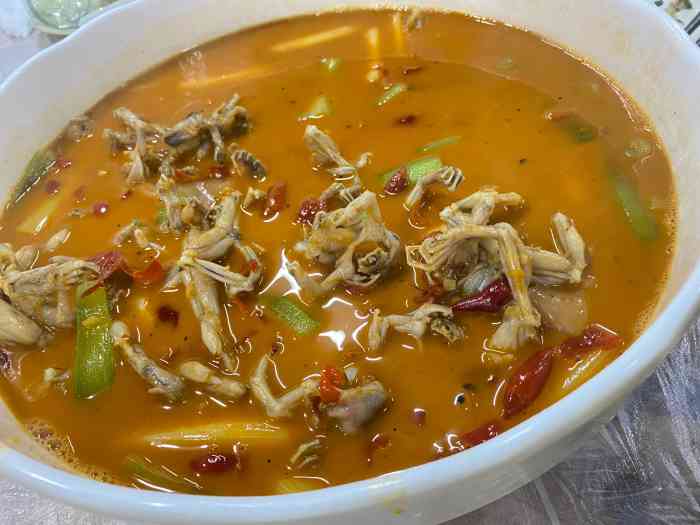 望城坡自然美酒家(重庆店)-"永川著名的专门吃青蛙的老店,南坪的居民