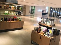 -星巴克(静安嘉里中心B2店)