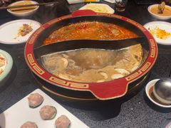-三江两海老火锅(北京首店)