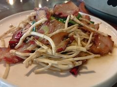 -盐帮食坊•小河帮川菜(四川师大店)