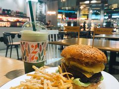 -HELLO 27 意面·沙拉·帕尼尼