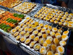 -席娜卡琳火车铁道夜市