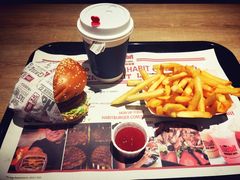 -The Habit Burger Grill 哈比特汉堡(爱琴海店)