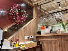 -玛格萝妮比萨屋(陆家浜路店)