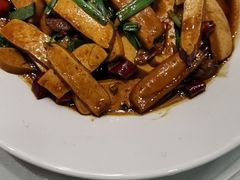 -香山湖家家宴(中山陵店)