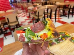 -城市大道红炉披萨烘焙坊