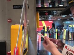 -麦当劳(中山公园龙之梦店)