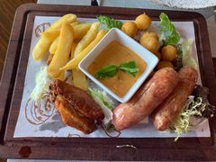-YUE·6·西式融合餐厅(外滩六号店)