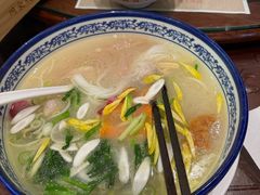 -香麒园·过桥米线·南湖雅宴