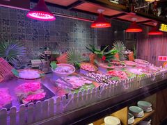 -领鲜活海鲜榴莲自助火锅(东门店)