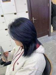 -藤野造型烫发染发