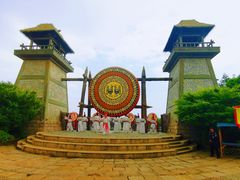 -茅山东方盐湖城景区