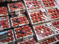-金鹰超市(国际购物中心新街口店)