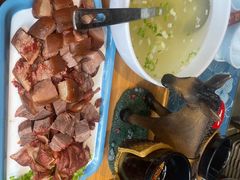 -乔家小院•非遗驴肉•本地小海鲜(滨河路店)