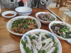 -彭大姐老店黄辣丁(新津店)