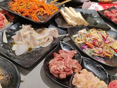 -啊美丽炭火烤肉(滑翔一店)