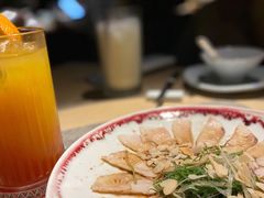 薄切鲜鱼片-穹六人间 people 6(岳阳路店)