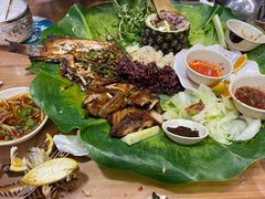 -沐毫傣泐云南菜孔雀宴•手抓饭傣味烧烤(曼听公园店)
