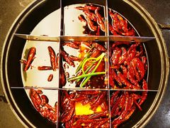 秘制九宫格红汤锅-重庆老灶火锅(红岭店)