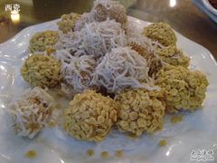 炸汤圆-迎宾大酒店(东北大马路店)