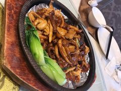 铁板牛柳海鲜-香融府·烤鸭·家常菜(马家堡路店)