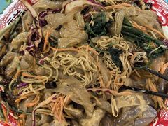 关东大拉皮-闯关东东北农家菜(崂山石老人店)