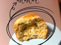 核桃花生汉堡酥-纯坊佳哥手作(江汉路店)