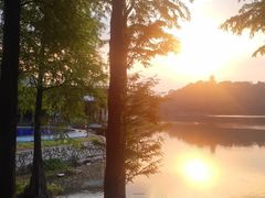 -白云湖畔酒店-湖畔餐厅