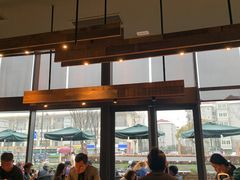 -星巴克(七宝领展广场1F店)