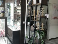 -视野联行眼镜蔡司·依视路官方授权店(顺城店)