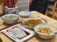 传统干炒牛河-荔银肠粉·非遗手藝(夫子庙店)