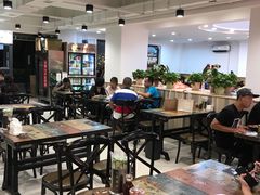 大堂-老谢野馄饨(延安路店)