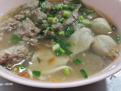 -榮泰米粉湯(Left Shop)