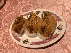 榴莲酥-囍凤楼·粤菜·点心·火锅(温特莱店)