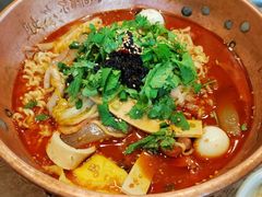 -成都你六姐·牛肉冒菜(城市集市合生汇店)