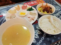 标准过桥米线-建新园过桥米线(宝善街店)