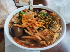 -吉庆桂林米粉·柳州螺蛳粉(港汇广场店)