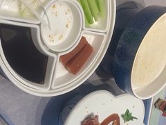 精品烤鸭-悦江(梅奔中心店)