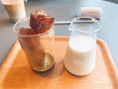 黑砖拿铁-dotcom coffee古点咖啡(致真大厦店)