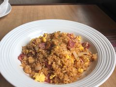 -必胜客(机场路店)