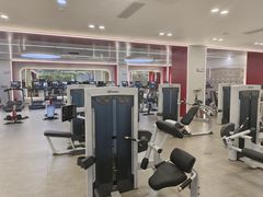 -英派斯健身旗舰店(海信国际中心馆)