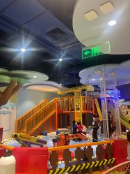 -MELAND CLUB亲子乐园•派对(虹桥万象城店)