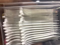 -岳辰齿科(浦东长泰店)