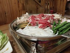 -恩你小木屋·韩式料理(假日广场店)
