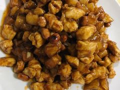 黄门脸酱爆鸡丁-清真宏玉祥黄门脸餐厅(华荫东里店)