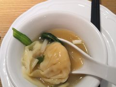 鲜虾净云吞-避风塘·老港味餐厅(虹口龙之梦店)