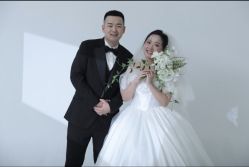 -卡兹摄影STUDIO婚纱摄影(文化路万达店)