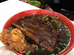 -小龙大肉面馆