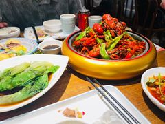 -乔街深夜食堂·小龙虾·高压锅生蚝(杭州总店)